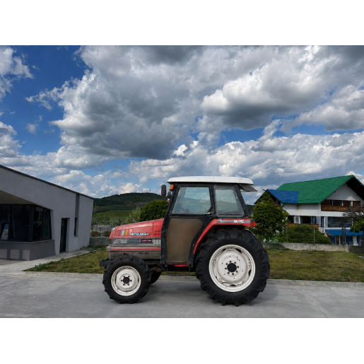 Tractor japonez 33CP Mitsubishi MT33D 4x4 cu cabina