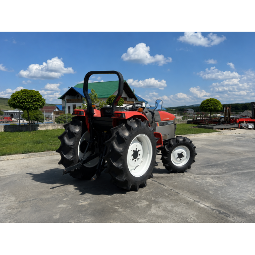 Tractor Japonez 33CP 4x4 Yanmar RS33 - cu freza de sol