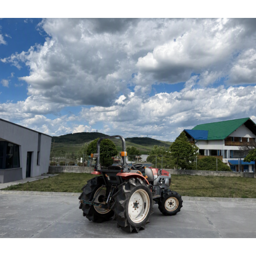 Tractor Japonez 23CP 4x4 Yanmar EG230 - cu freza de sol