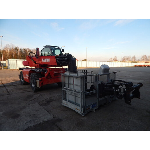 Incarcator frontal telescopic rotativ Manitou MRT 2150