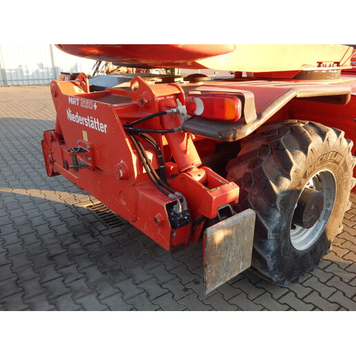 Incarcator frontal telescopic rotativ Manitou MRT 2150