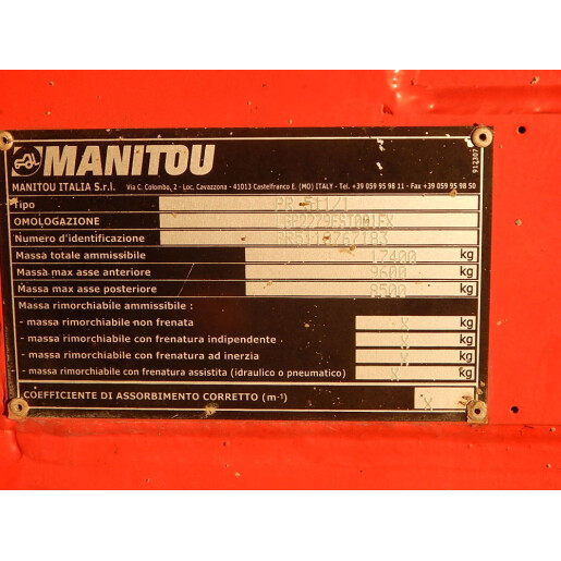 Incarcator frontal telescopic rotativ Manitou MRT 2150