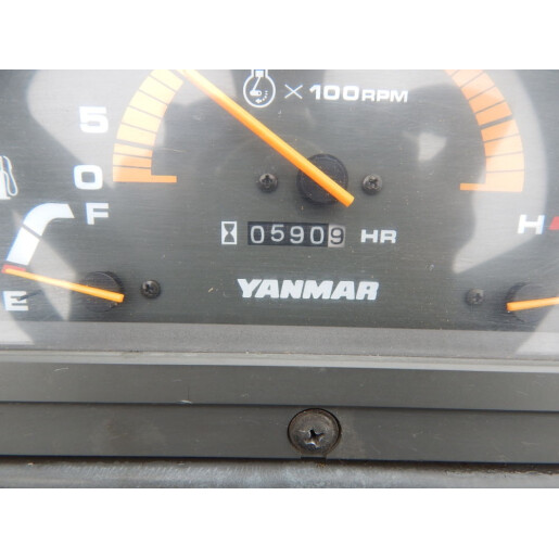 Tractor Japonez 15CP 4x4 Yanmar F-5D - cu freza de sol