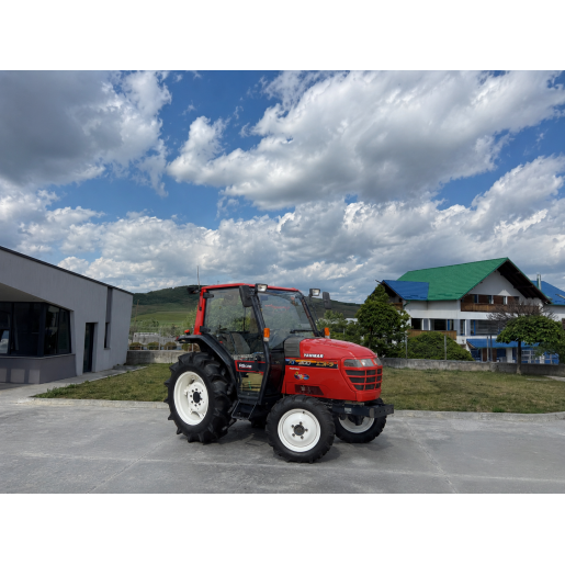 Tractor Japonez 30CP 4x4 Yanmar RS300 - cu cabina+AC si freza de sol