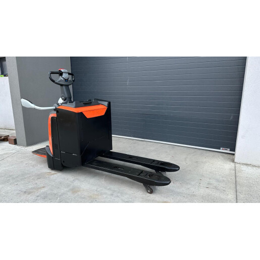 Liza electrica BT LPE250  - 2.5T - 2015 