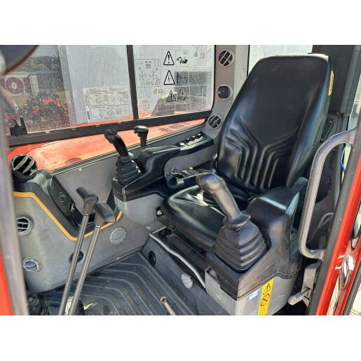 Excavator Volvo ECR88D – An 2018 – 4005 ore