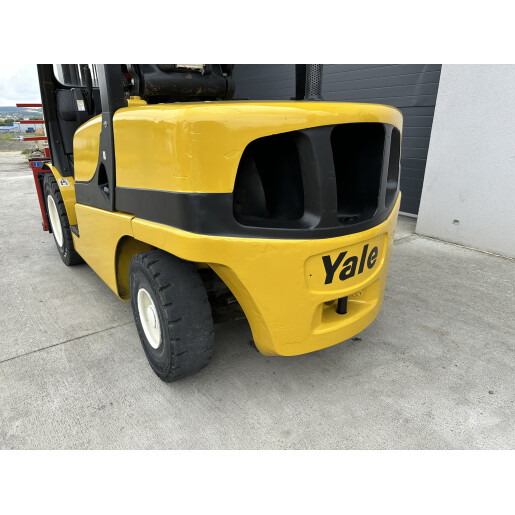 Motostivuitor diesel YALE GDP35VX din 2014 cu camera video pe atasament si cantar 