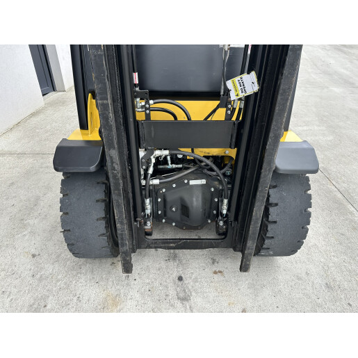 Motostivuitor diesel YALE GDP35VX din 2014 cu camera video pe atasament si cantar 