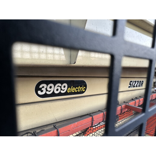 Nacela / Platforma foarfeca electrica JLG 3969-E 