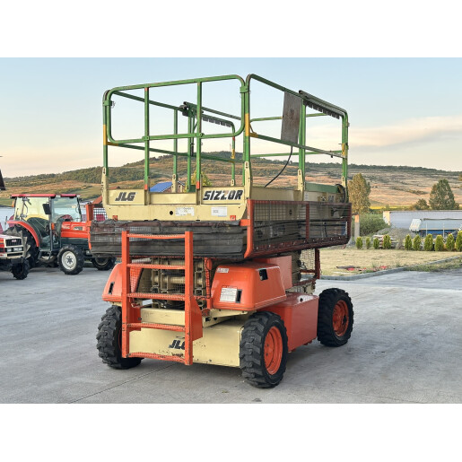 Nacela / Platforma foarfeca electrica JLG 3969-E 