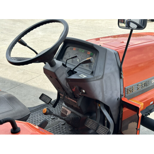 Tractor Japonez 20CP 4x4 Kubota GL200DT cu freza de sol