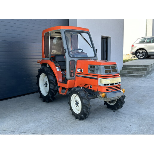 Tractor Japonez 21CP 4×4 Kubota GT3 cu semicabina