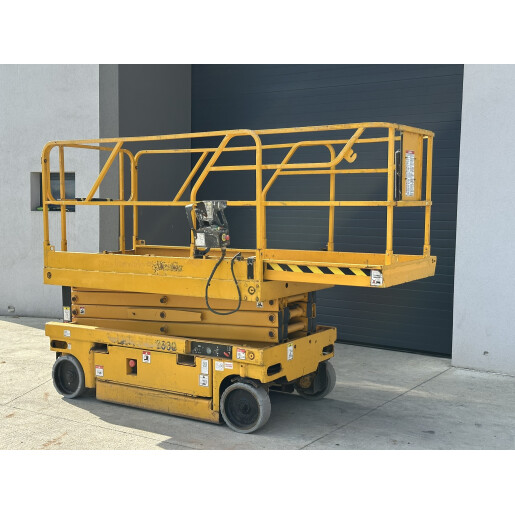 Nacela / Platforma tip foarfeca Haulotte Compact 10 – 2008