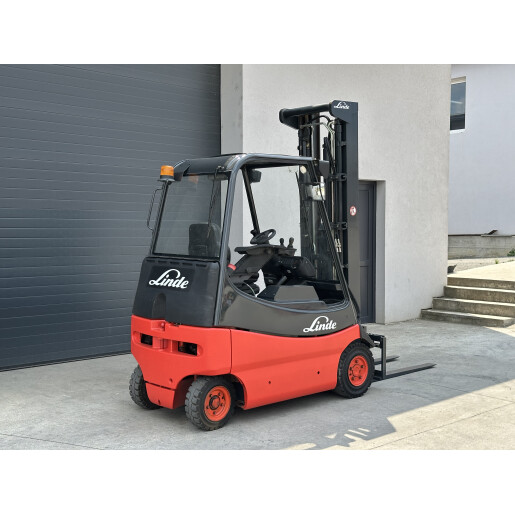 Stivuitor electric LINDE E20-02 - 2T - 2000