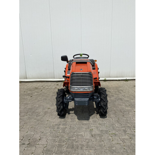 Tractor Japonez 4×4 Kubota A15