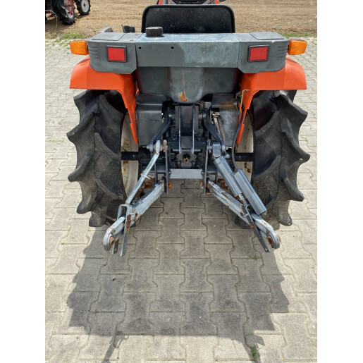 Tractor Japonez 4×4 Kubota A15