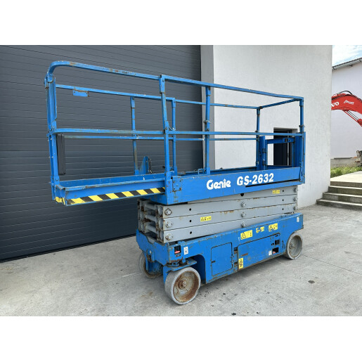 Nacela / Platforma Electrica tip Foarfeca Genie GS-2632 - 2011 - Extensibila 