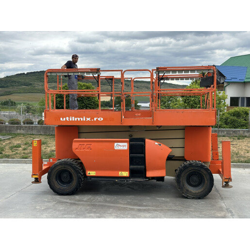 Nacela Diesel Genie Genie GS-4394 RT tip foarfeca pentru teren accidentat - 15m - 2007 scissor lift