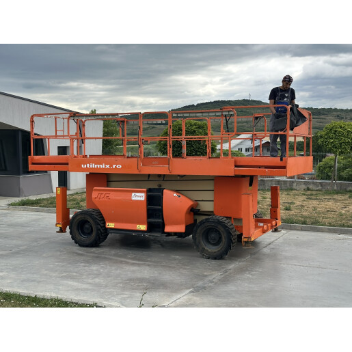Nacela Diesel Genie Genie GS-4394 RT tip foarfeca pentru teren accidentat - 15m - 2007 scissor lift
