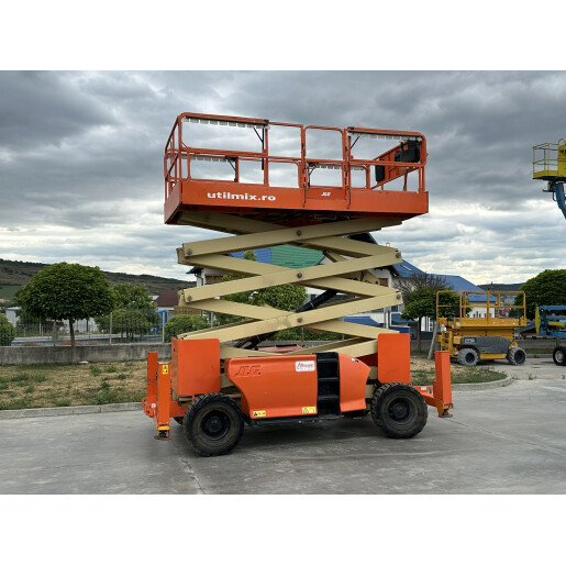 Nacela Diesel Genie Genie GS-4394 RT tip foarfeca pentru teren accidentat - 15m - 2007 scissor lift
