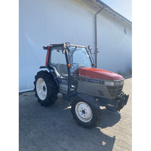 Tractor japonez Yanmar AF30 cabina cu aer conditionat