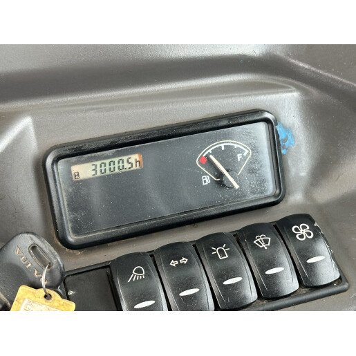 Mini-excavator Volvo EC 18E – 2020 