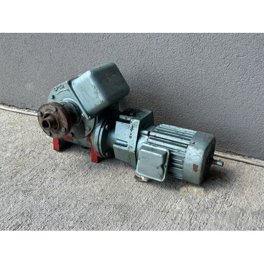 Motor electric - 0.75 kw cu reductor pt diverse utilizari