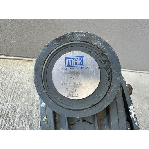 Motor elecric MAK - 037 KW cu reductie pt diverse utilizari