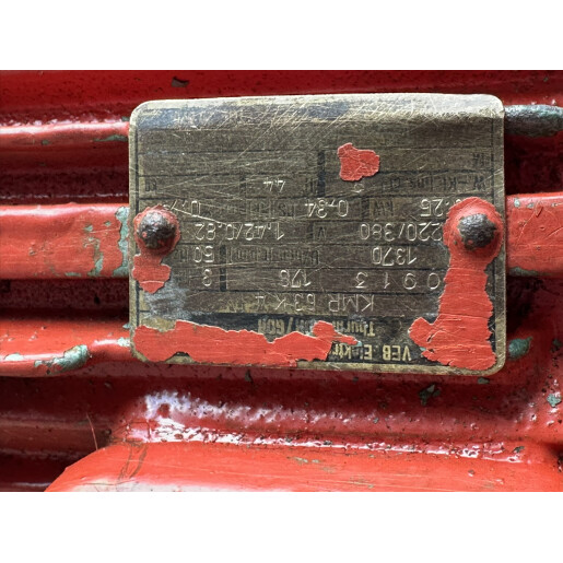 Motor electric VEB - 0.25 KW cu reductie pt diverse utilizari