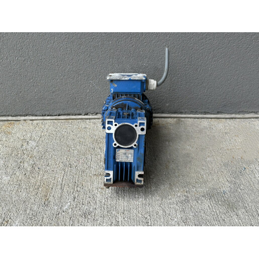 Motor electric F- PART - 0.25 KW cu reductor pt diverse utilizari 