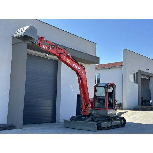 Excavator Volvo ECR88D – An 2018 – 4005 ore