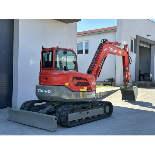 Excavator Volvo ECR88D – An 2018 – 4005 ore