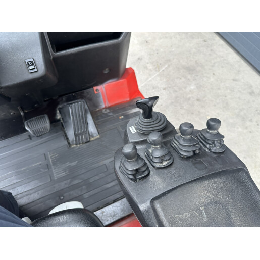 Stivuitor Electric TOYOTA  - 3T -  2012