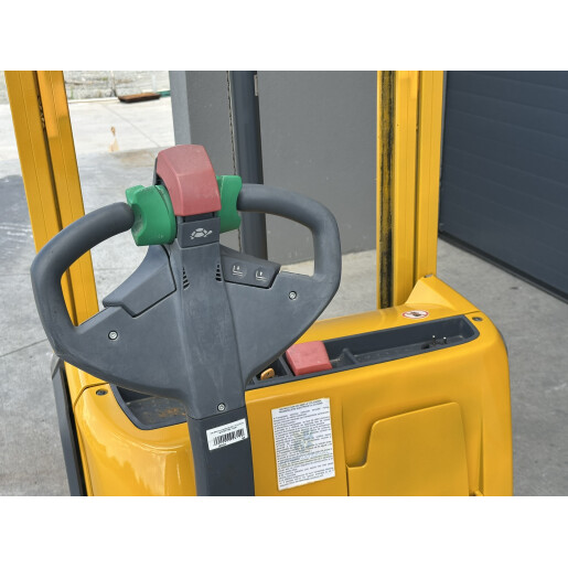 Liza electrica cu catarg JUNGHEINRICH EJC 110 - 1T/2.8m - 2015