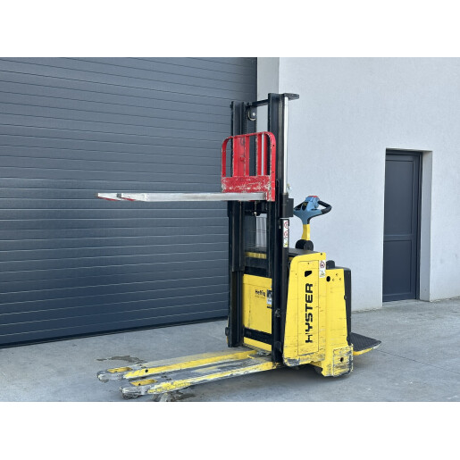 Liza electrica cu catarg HYSTER P2.0SD-2100  - 2.0T - 2008