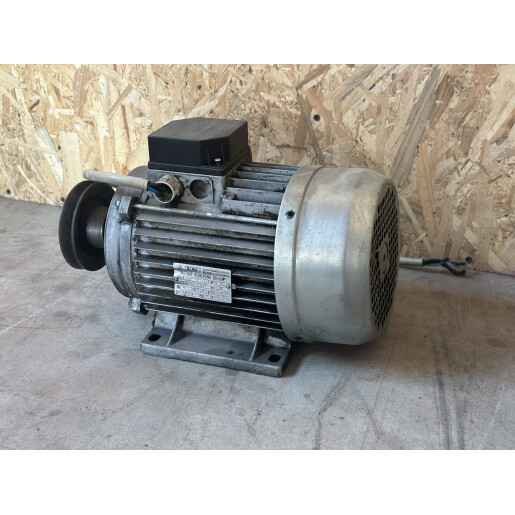 Motor electric ELMA de 4 KW cu fulie curea