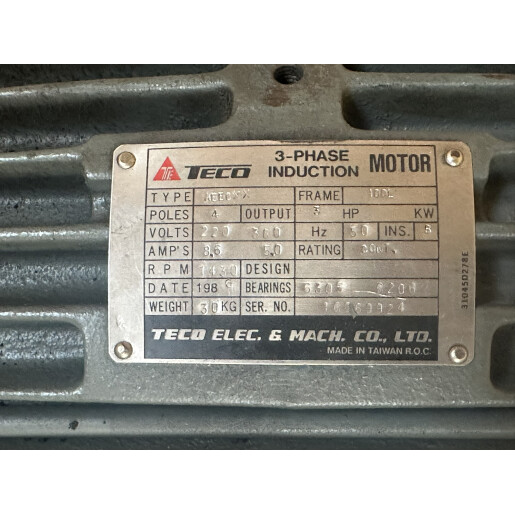 Motor electric TECO industrial de 4 KW cu fulie curea 