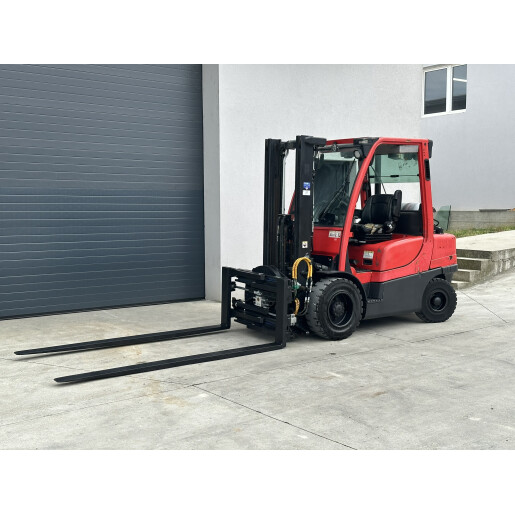 Stivuitor Hyster Model H3.0 FT - GPL - 3T - 2012