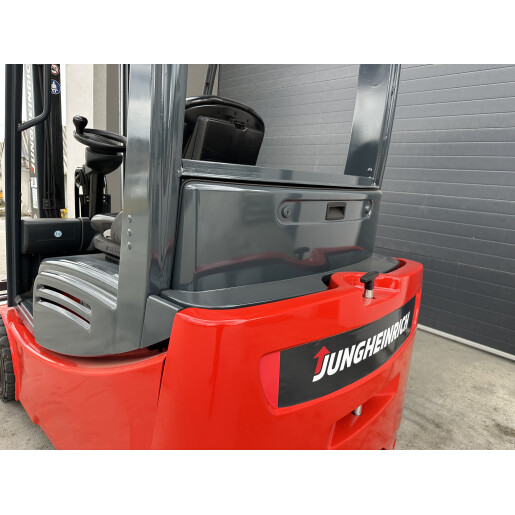 Stivuitor electric JUNGHEINRICH EFG 220  - 2T - 2012 