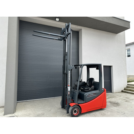 Stivuitor electric JUNGHEINRICH EFG 220  - 2T - 2012 