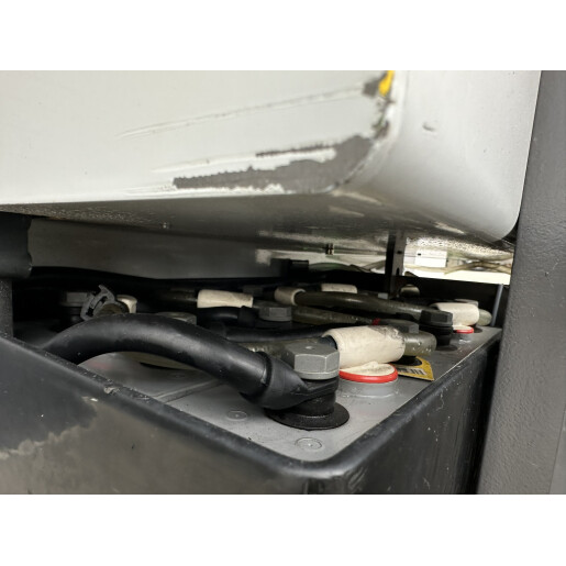 Transpaleta elctrica cu catarg Atlet  - 1.6T - 2017 