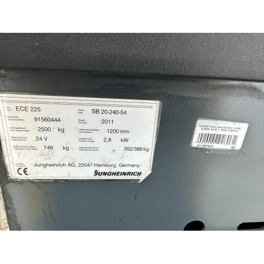 Liza electrica Jungheinrich ECE 225 - 2.5T - 2011 