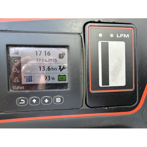 Liza electrica cu catarg LINDE D12 S - 1.2T - 2016 