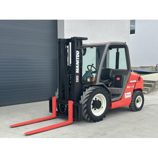 Stivuitor diesel Manitou MSI 25D pentru teren accidentat - 2.5T 