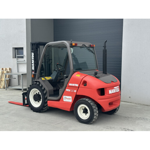 Stivuitor diesel Manitou MSI 25D pentru teren accidentat - 2.5T 