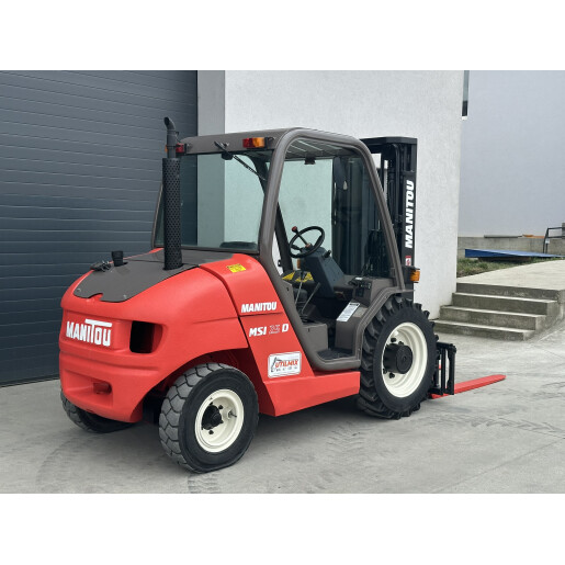 Stivuitor diesel Manitou MSI 25D pentru teren accidentat - 2.5T 