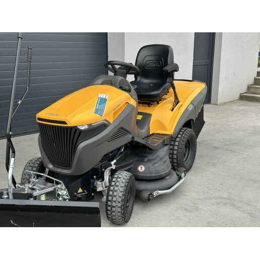 Masina de tuns gazon tip tractor (ride-on mower) STIGA  Estate Pro 9122 XWSY cu lama de zapada 