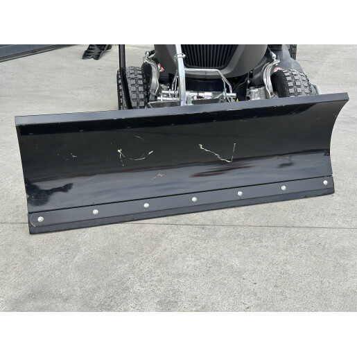 Masina de tuns gazon tip tractor (ride-on mower) STIGA  Estate Pro 9122 XWSY cu lama de zapada 