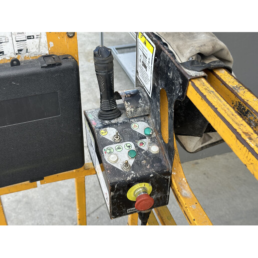 Nacela electrica HAULOTTE OPTIMUM 8 tip foarfeca - 7,6m - 2006