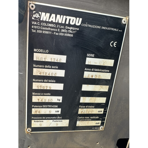 Incarcator frontal telescopic rotativ Manitou MRT 1742 